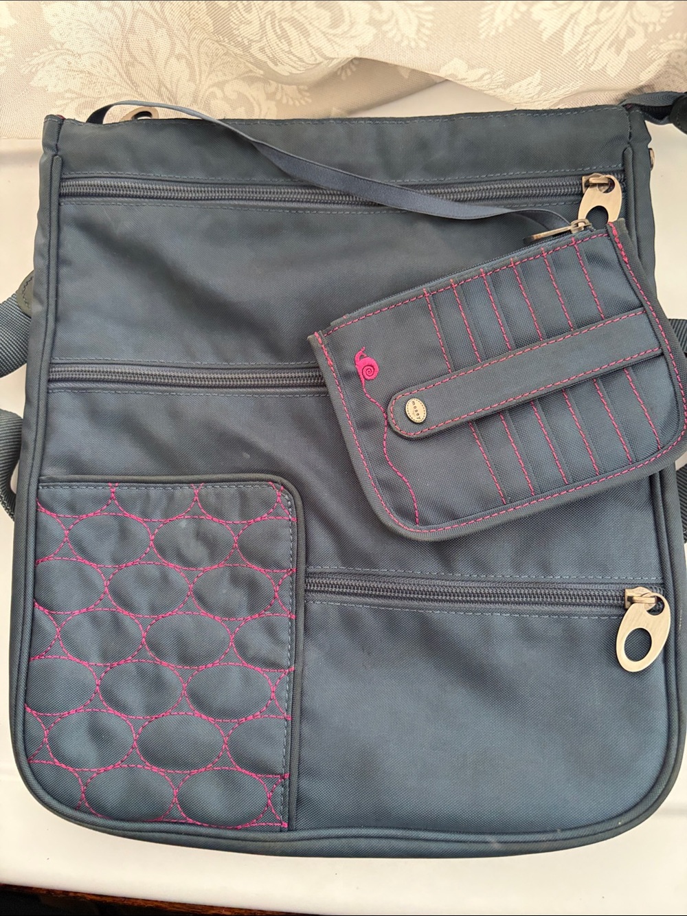 Baggallini Mosey Women’s Navy Crossbody Bag with Pink Stitch Accents
